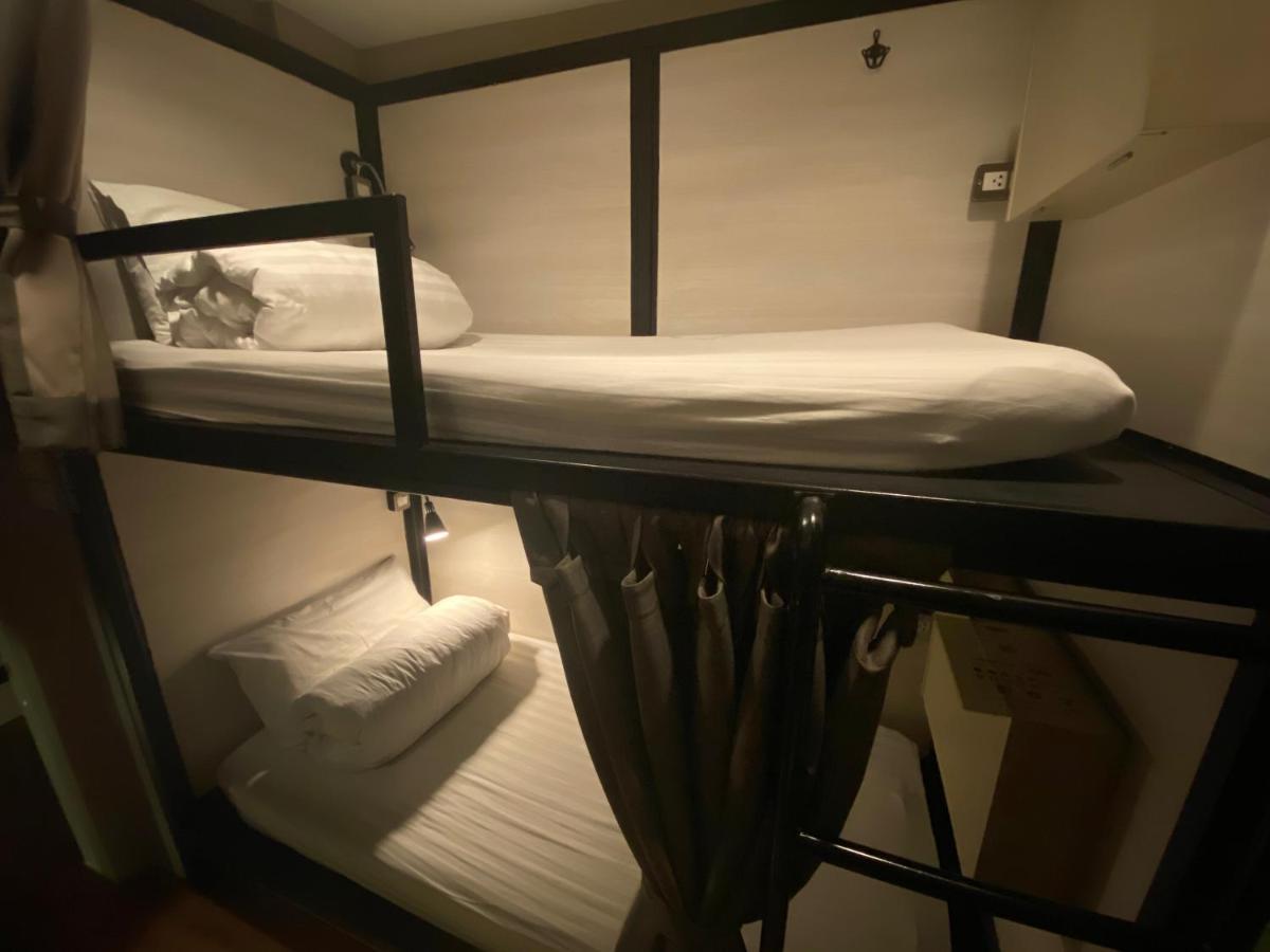Augusta Hostel Bangkok Kültér fotó